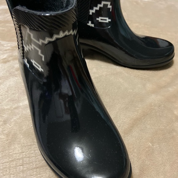 Pendleton Shoes - Pendleton rain boots.  Pre owned. As is